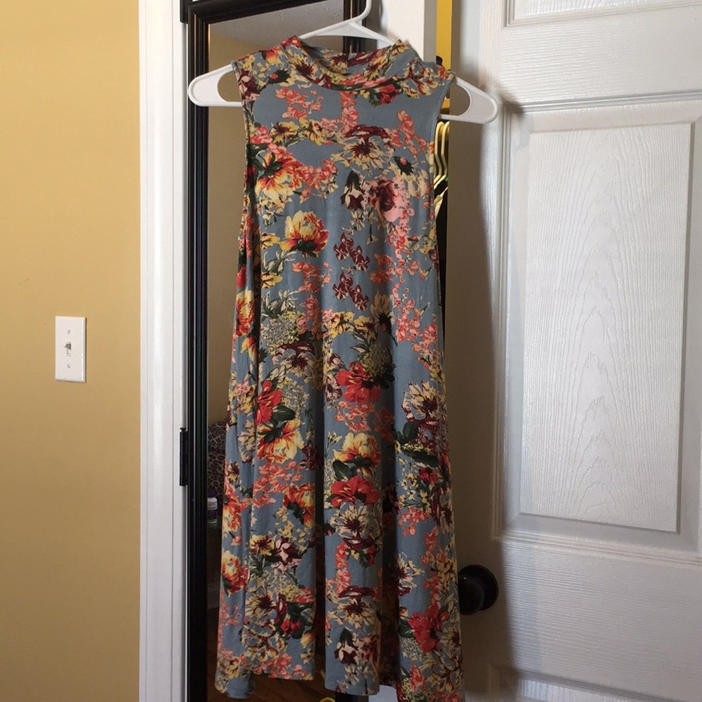 floral dress!